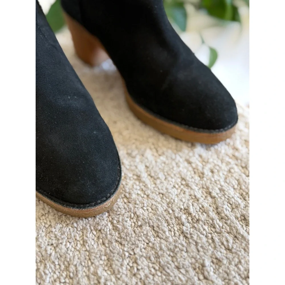 UGG Kasen Black Suede Shearling Lined Block Heel Ankle Boots 9.5